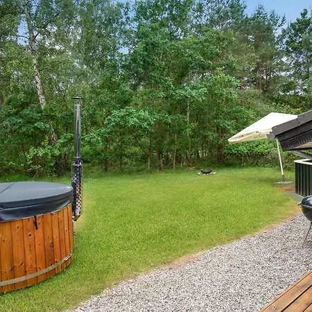 Holiday home 6 Bedroom Amazing In Nykobing Sj