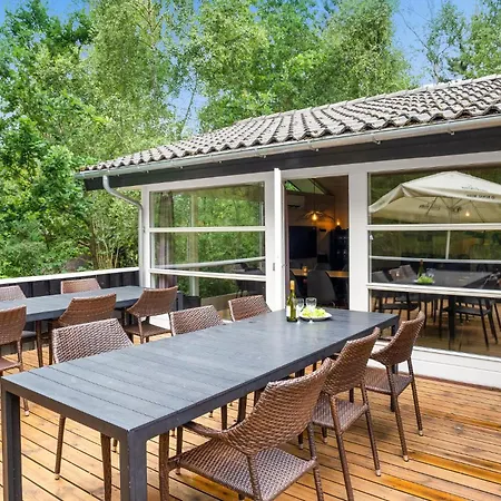 6 Bedroom Amazing In Nykobing Sj Holiday home *